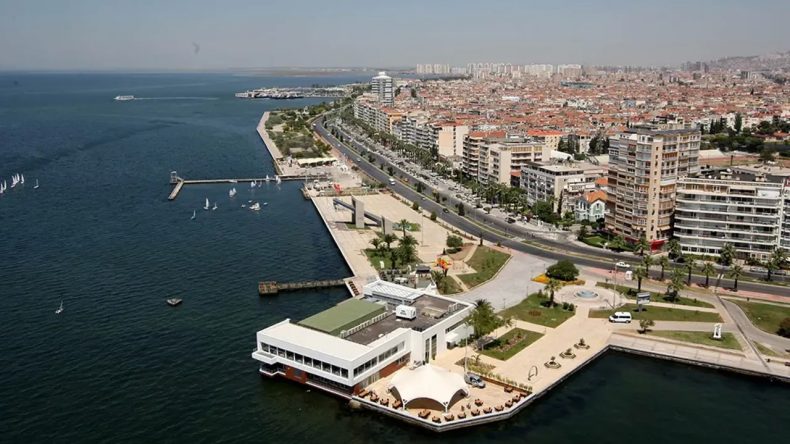 İzmir’de vatandaş istedi, belediye yaptı: Yol sorunları tek tek çözülüyor