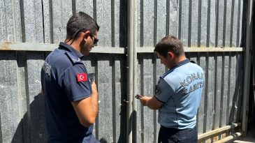 Konak'ta Sıkı Denetim: Ka&ccedil;ak Hurda Depoları Yeniden M&uuml;h&uuml;rlendi