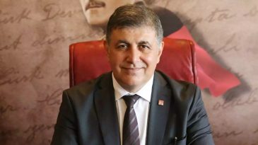 Lozan&rsquo;ın Yıld&ouml;n&uuml;m&uuml;nde Cemil Tugay'dan Anlamlı Mesaj
