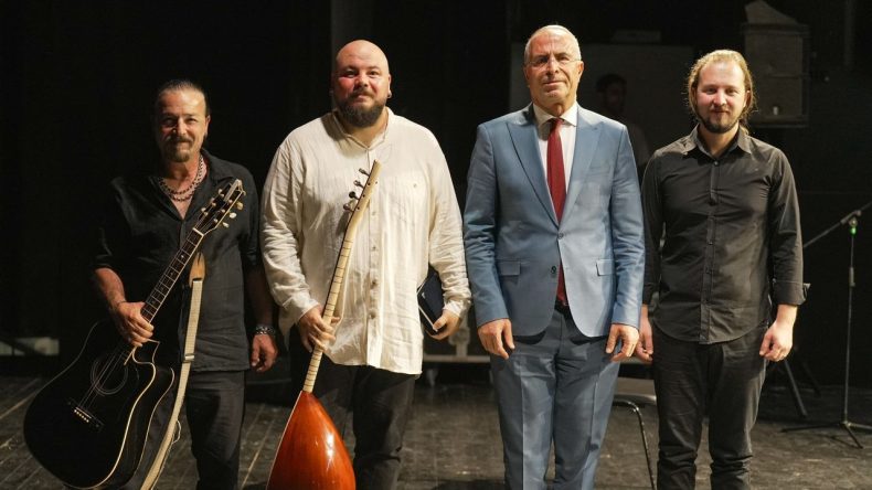 Madımak'ta Yitirilen Canlar Gaziemir'de Anıldı