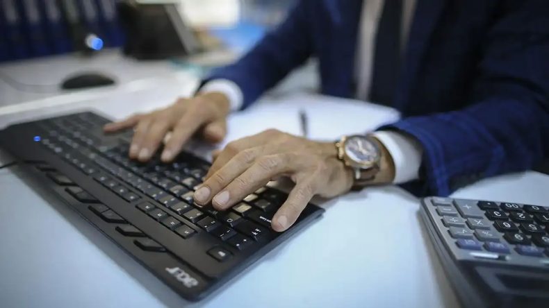 Memurlara Yarı Zamanlı Çalışma Müjdesi: Şartlar Belli Oldu