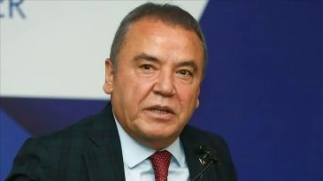 Muhittin B&ouml;cek'ten Cezaevinden Mesaj: Antalyama Sevdam Bitmeyecek