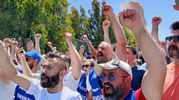O isim İzTV yayınına katıldı: İzmir'deki grevlere ilişkin flaş a&ccedil;ıklamalar