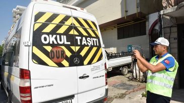 Okul Servislerinde Yeni D&ouml;nem Bug&uuml;n Başlıyor: Artık Bunlar Zorunlu