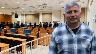 Otel Sahibi Duruşmada Aylık Gelirini A&ccedil;ıkladı, Salon Ayağa Kalktı