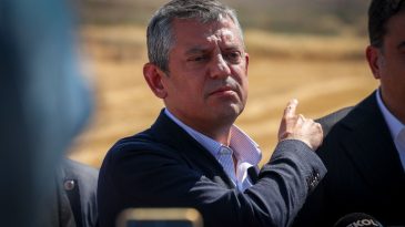&Ouml;zg&uuml;r &Ouml;zel Silivri'de konuştu: Kabusunuz olur, r&uuml;yanıza girerim