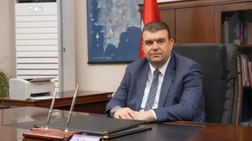 Seferihisar'da Hayat Normale D&ouml;n&uuml;yor: Başkan'dan Tatilcilere &Ccedil;ağrı