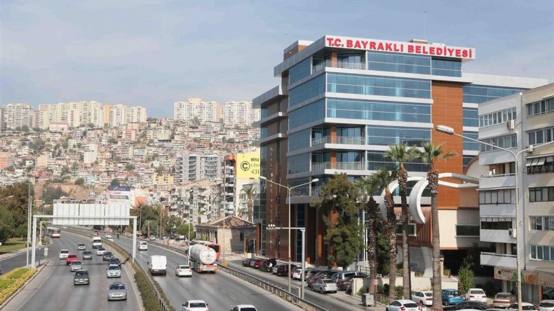 Tartışmalı Paylaşım Sonrası Sarıoğlu İstifa Etti