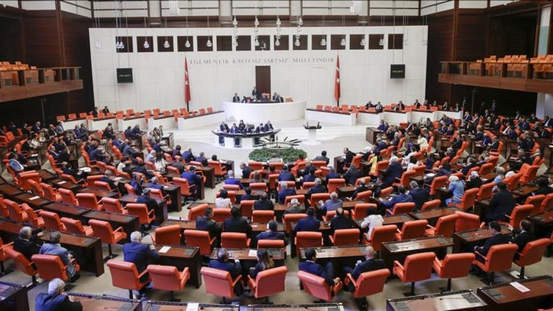 TBMM'de En Düşük Emekli Maaşları Üzerine Görüşmeler Başlıyor