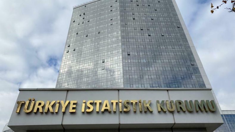 Trafikteki Taşıt Sayısında Yüzde 10'luk Düşüş Açıklandı
