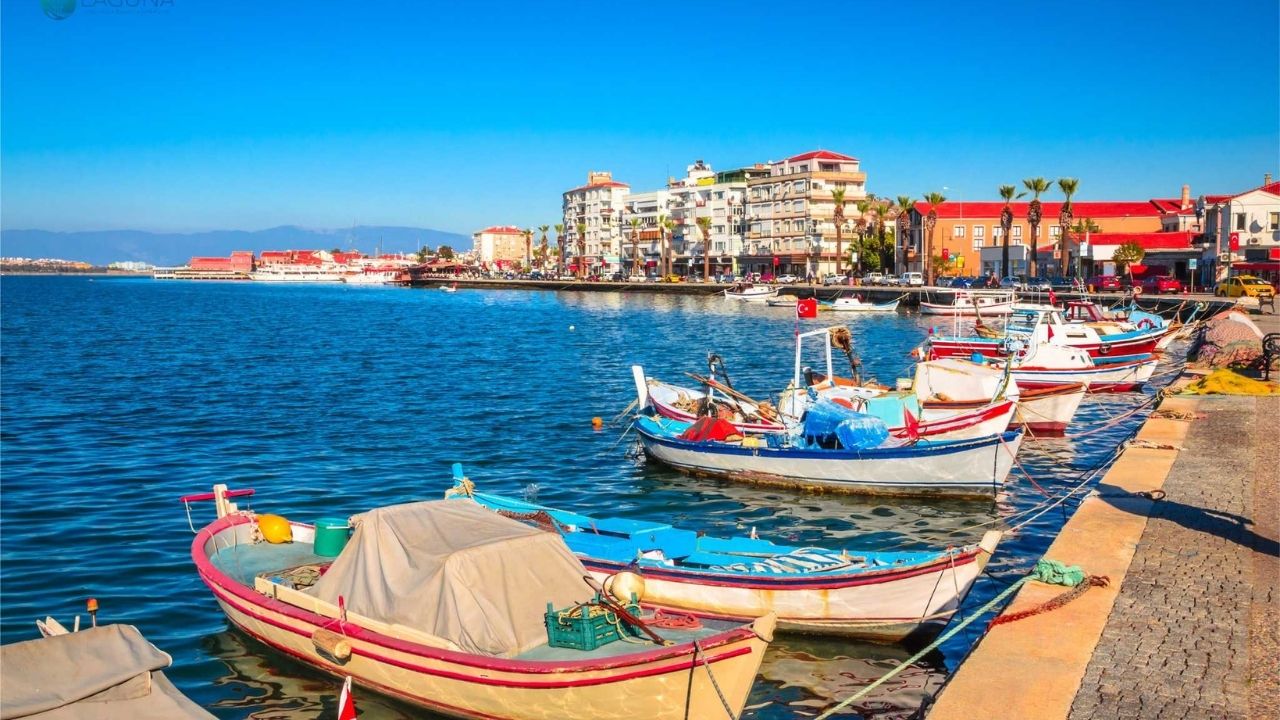 Ayvalık Plajı