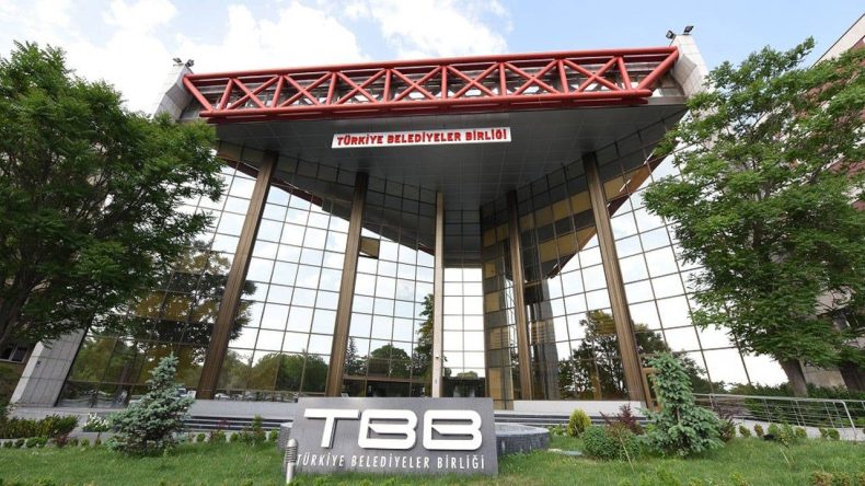 Türkiye Belediyeler Birliği'nden operasyonlara tepki: Halkın iradesine müdahale var