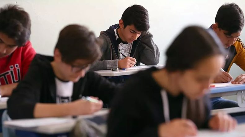Yeni Lise Modelleri: Eğitim Sistemi Değişecek mi?