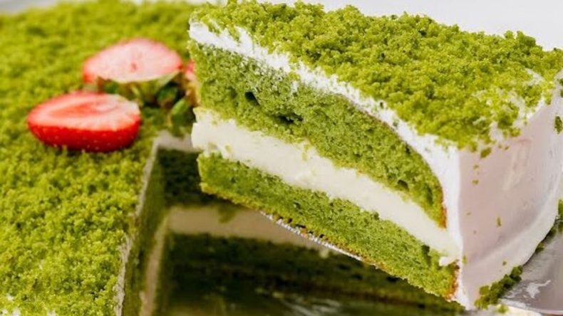 Yeşilin En Tatlı Hali: Lezzeti ile Damaklarda İz Bırakan Bir Pasta