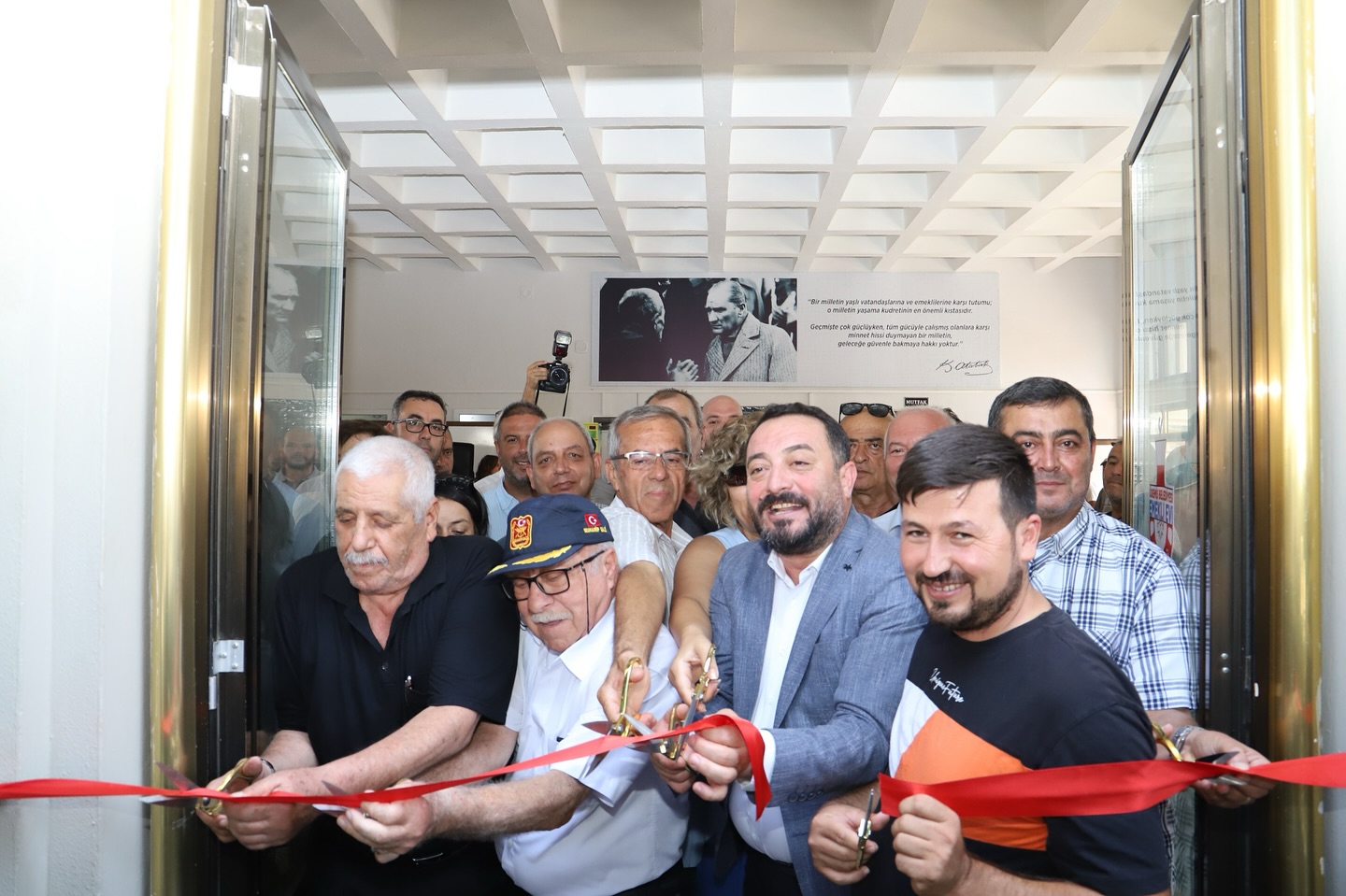 Emekli Evi İç Görünüm