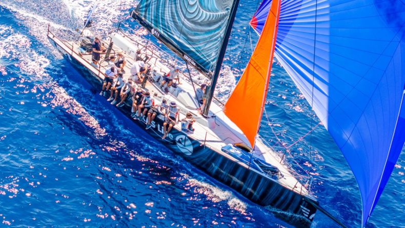 Akdeniz'de Türk Rüzgârı: Arkas Sailing Ekibi Büyük Bir Başarıya İmza Attı