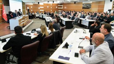 Başkan Eşki'den 'Rayi&ccedil; Bedel' A&ccedil;ıklaması: İsvi&ccedil;re&rsquo;de mi Yaşıyorsunuz?