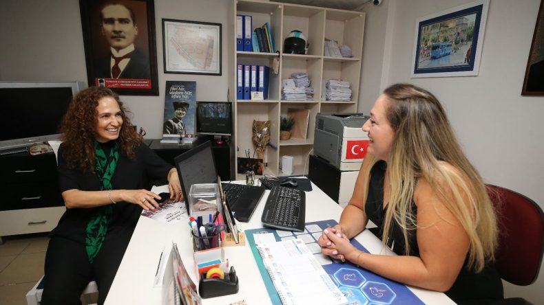 Başkan Ünsal muhtarlarla buluştu: O mahallelerin ihtiyaçları masaya yatırıldı