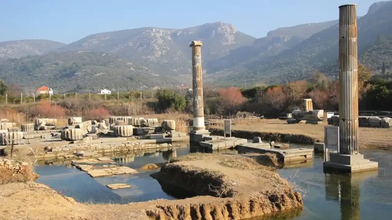 Bir Zamanların Kehanet Merkezi: İzmir’in Efsanelerle Dolu Yeri