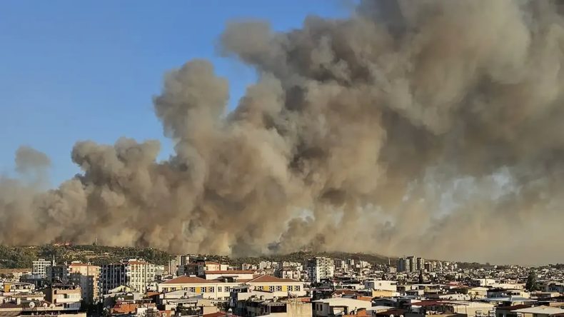 Buca'da Yangın Felaketi: Havadan Müdahale Başladı