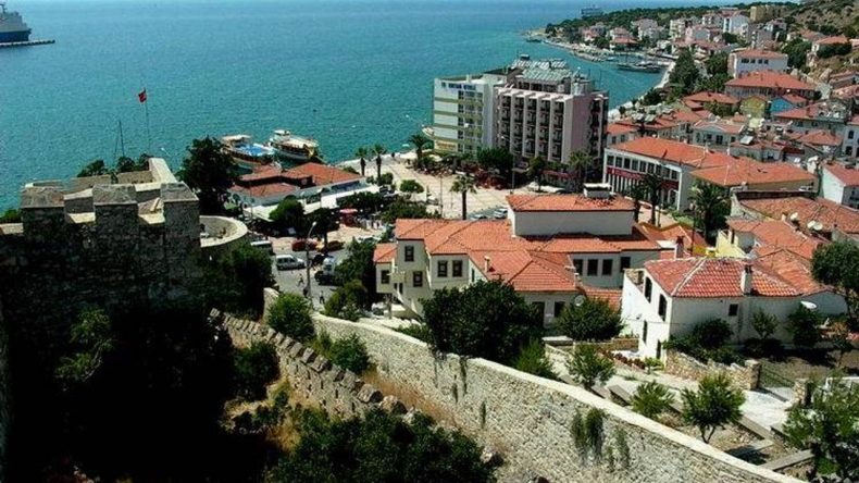 Çeşme Kalesi’nde Tarih ve Deniz Buluşuyor: Türkiye’nin İkinci Sualtı Müzesi