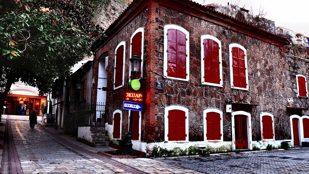 Dario Moreno Evi ve Asansör