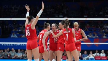 Filenin Sultanları, Set Vermeden Son 16 Turunu Garantiledi!