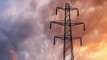 GDZ Elektrik Haftaya Elektrik Kesintilerini Duyurdu: İzmir'in 19 İl&ccedil;esinde Elektrikler Kesilecek, Şarjlarınızı Doldurun