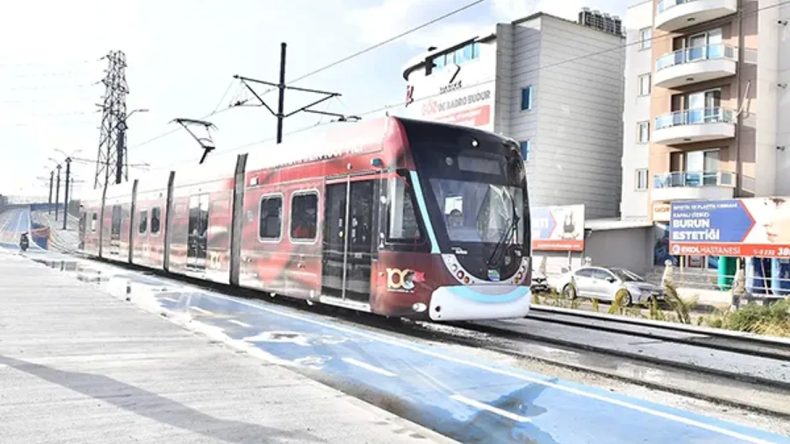 İzmir Büyükşehir Belediyesi'den Önemli Duyuru: Çiğli Tramvayı Kırmızı Hat Seferlerinde Değişiklik