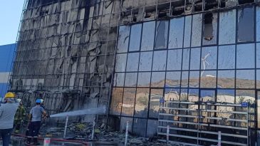İzmir Organize Sanayi B&ouml;lgesi'nde Yangın Korkusu: İtfaiye Hızla M&uuml;dahale Etti