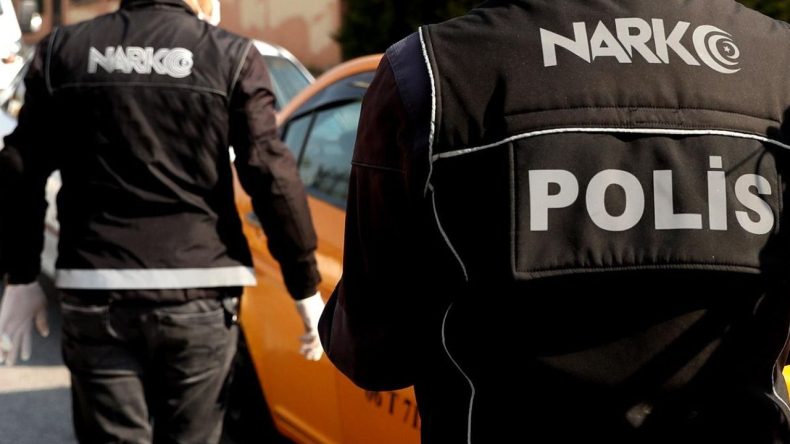 İzmir Otogarında Uyuşturucu Operasyonu: 3 Gözaltı