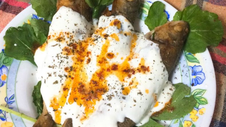 İzmir'in Geleneksel Lezzeti: Yoğurtlu Gopez Nasıl Hazırlanır? Yoğurtlu Gopez Tarifi