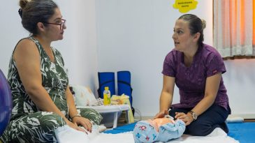 İzmir'de Ailelere &Ouml;zel Eğitim: Eşrefpaşa Hastanesi&rsquo;nde Gebelik Okulu!