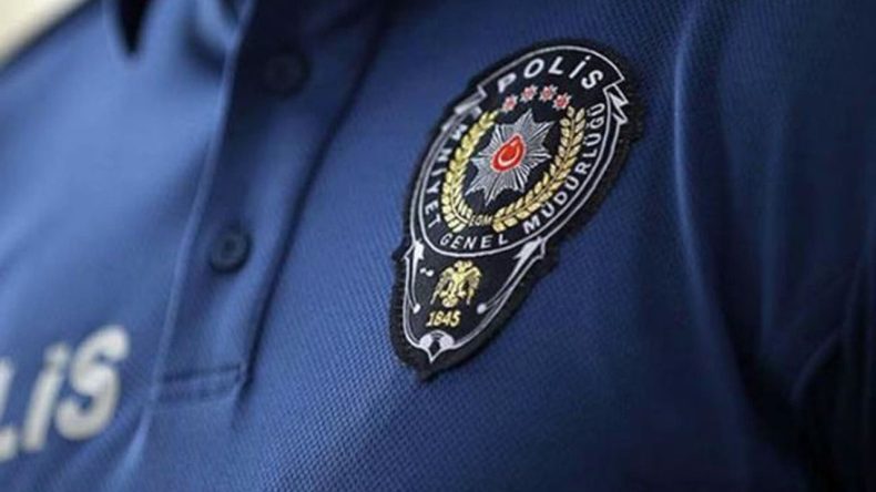 İzmir'de Çifte Cinayet Zanlısı Oğlu Çıktı: Kan Donduran Detaylar!