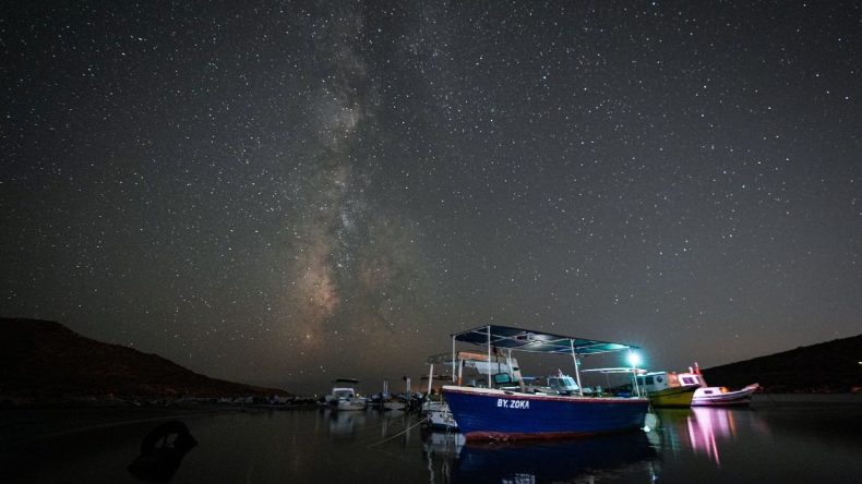İzmir'de Gökyüzü Şöleni: Samanyolu'na İlk Bakış