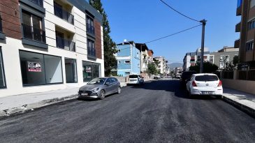 İzmir'de &ouml;nemli adım: Yollar artık daha g&uuml;venli ve konforlu olacak