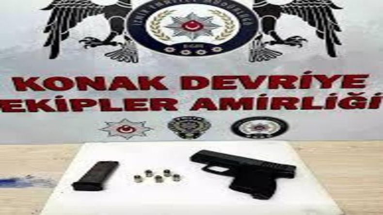 İzmir'de Uyuşturucu Operasyonu: 5 Şüpheli Tutuklandı