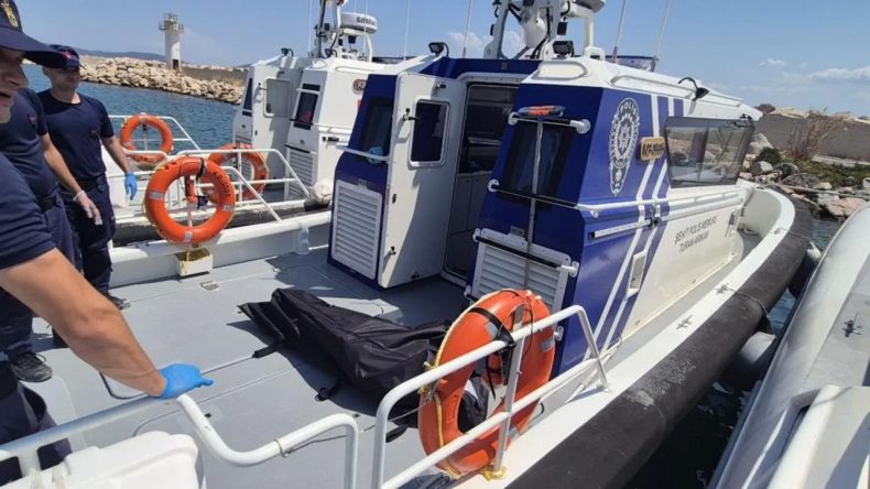 İzmir'deki Yük Gemisinde Yaşanan Talihsiz Olay: Bir Personel Hayatını Kaybetti
