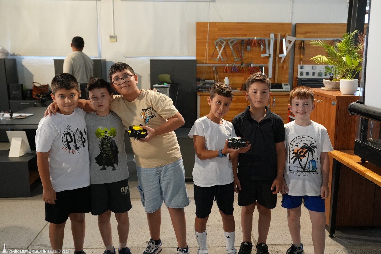 Çocuklar Robotik Teknolojiyle Tanıştı
