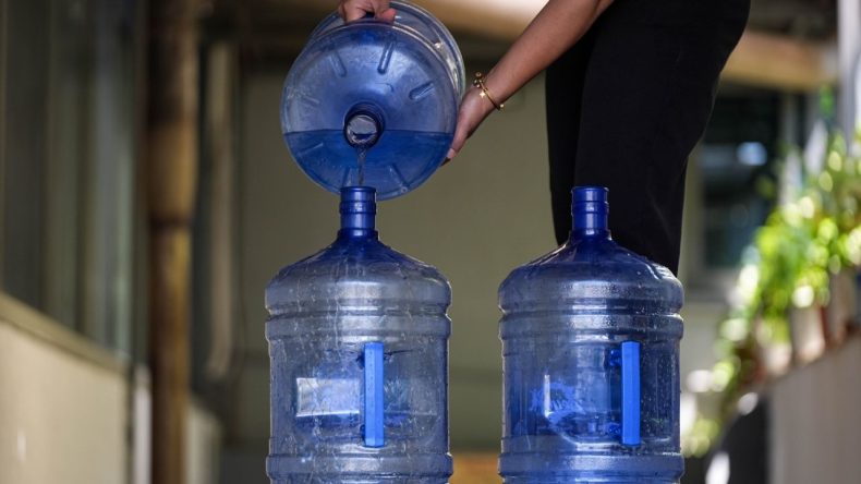 İzmirliler Su Kesintilerine Hazırlanıyor: 11 İlçede Uygulama Başladı