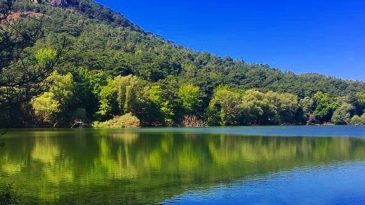 İzmir&rsquo;in Doğa Harikası: İsvi&ccedil;re Manzaralı Karag&ouml;l