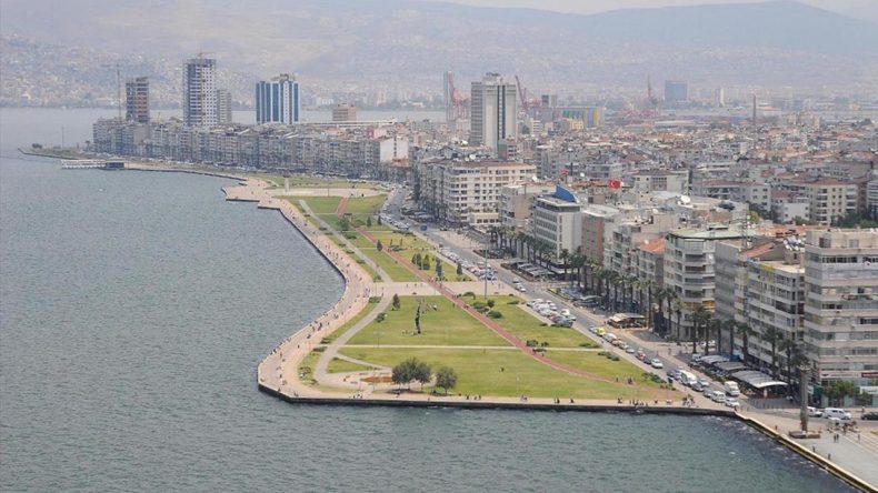 İzmir’in Kalbi Kordon’a Yeni Bir Otel Geliyor