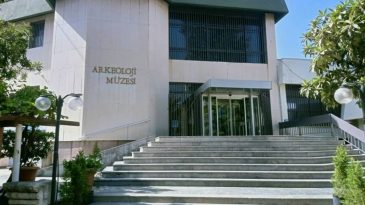İzmir&rsquo;de Taş, Bronz ve Seramiğin Hikayesi Bu M&uuml;ze ile Hayat Buluyor!