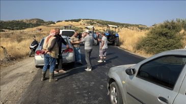 İzmir&rsquo;de Yurttaştan &Ccedil;&ouml;p İsyanı: Yol Kapattılar