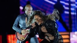 Jennifer Lopez İstanbulluları Coşturdu: Unutulmaz Bir Konser Deneyimi