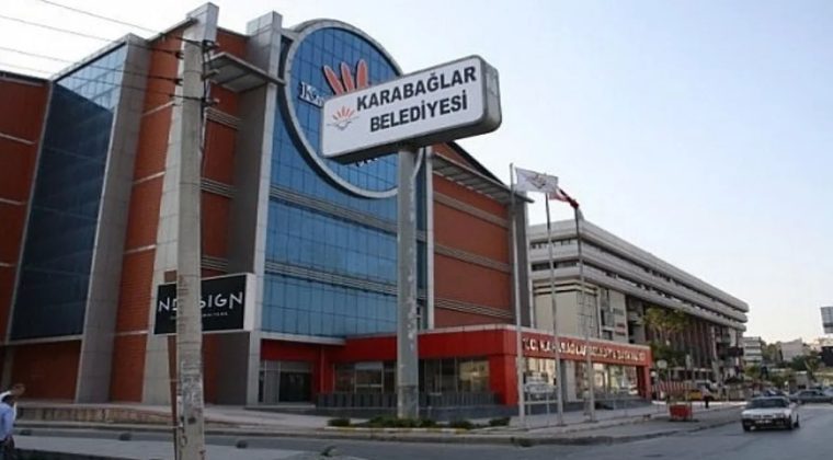 Karabağlar'da Pazarcı Esnafından İsyan: Başkan Kınay’a Dava Açacağız!