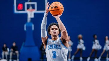 Karşıyaka Basketbol'a Tecrübeli Forvet: Anlaşma Sağlandı