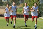 Karşıyaka, Üst Lig Rakibine Geçit Vermedi: İzmir Temsilcisi Hazırlık Maçında Yenildi
