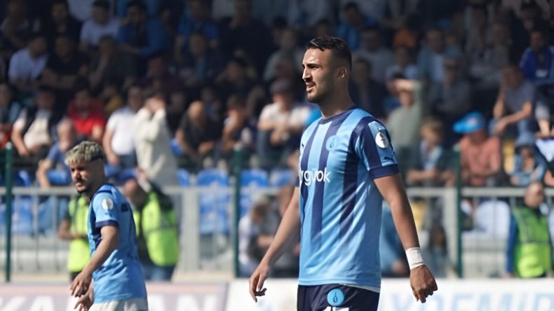 Karşıyaka'da Transfer Hamlesi: Yeni Golcü İzmir'e Geliyor!