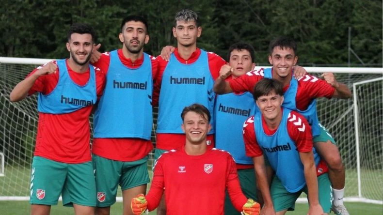 Karşıyaka'dan Lig Öncesi Son Prova: İzmir Ekibinde Hazırlık Maçları Sürecek